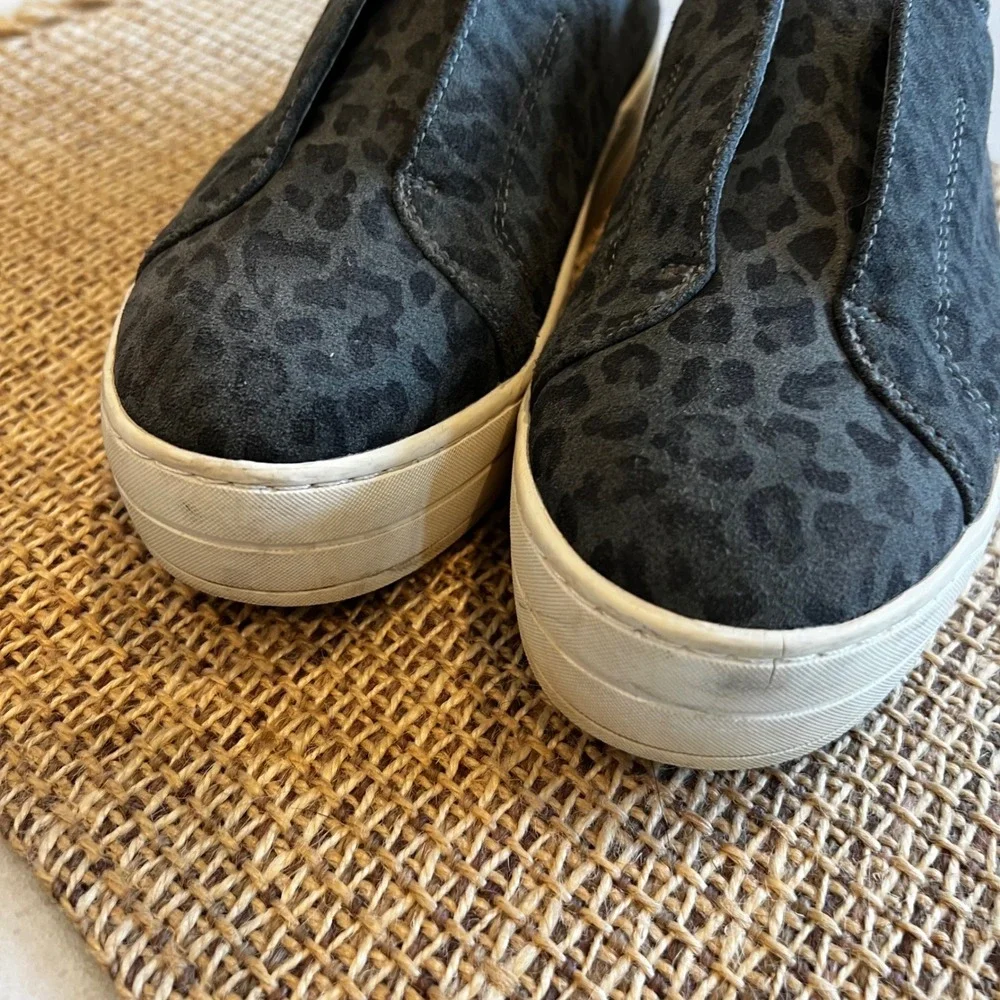 J/Slides NYC Women's Leopard Print Suede‎ Leather Slip On Sneakers 7.5